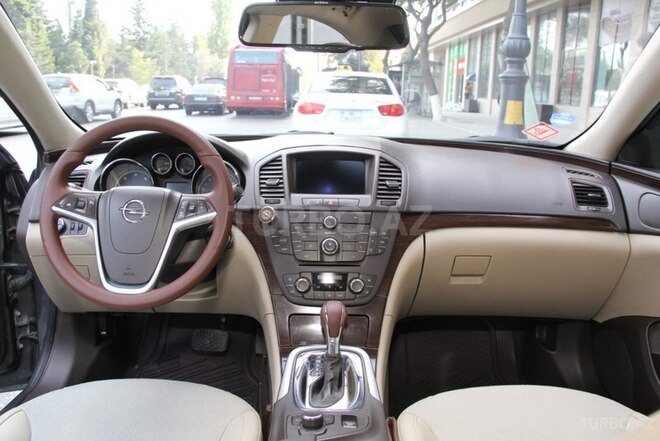 Opel Insignia 2010, 138,000 km - 2.0 l - Bakı