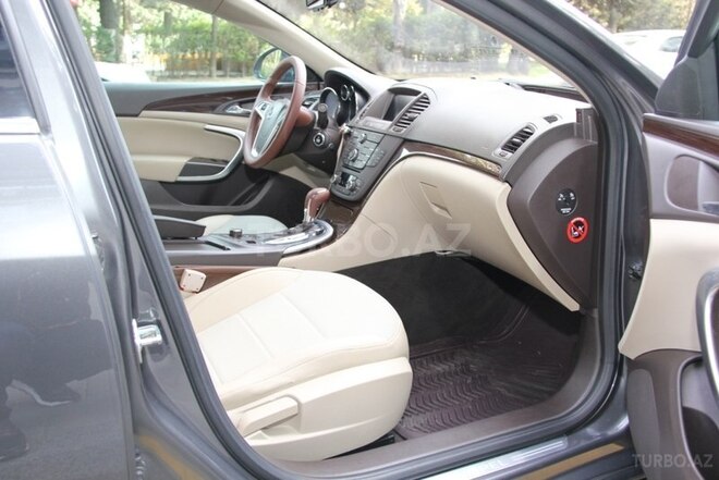 Opel Insignia 2010, 138,000 km - 2.0 l - Bakı