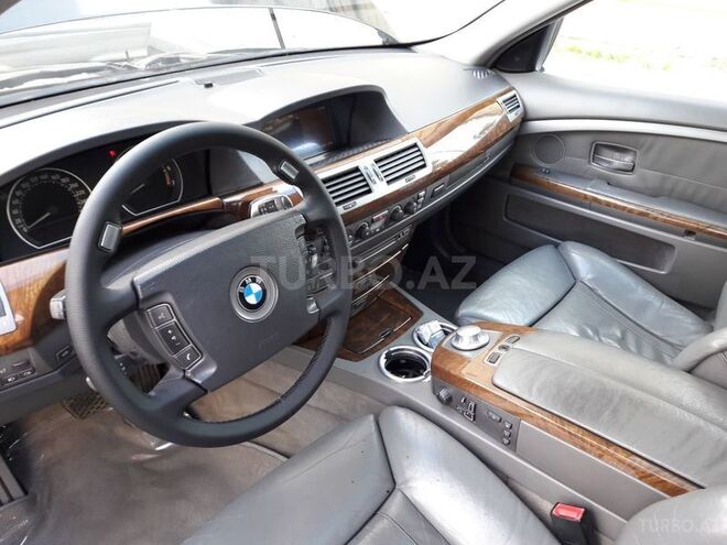 BMW 745 2001, 230,000 km - 4.4 l - Bakı