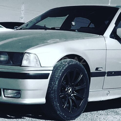 BMW 320 1993, 426,000 km - 0.2 l - Bakı