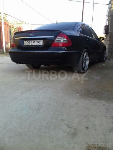 Mercedes E 220 2002, 11,111 km - 0.3 l - Bakı