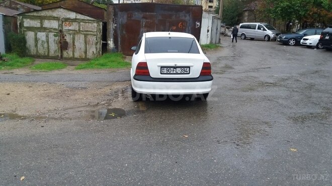 Opel Vectra 1998, 270,000 km - 0.2 l - Bakı