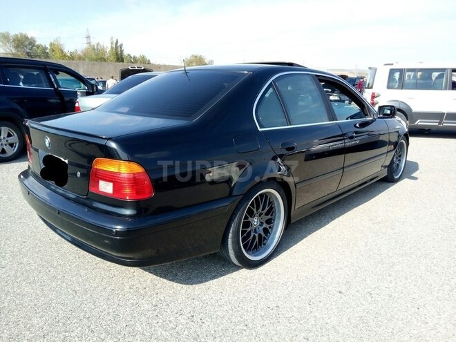 BMW 525 2002, 239,000 km - 0.5 l - Bakı