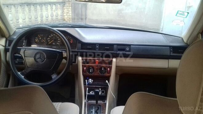 Mercedes E 230 1991, 1,276,632 km - 0.1 l - Masallı