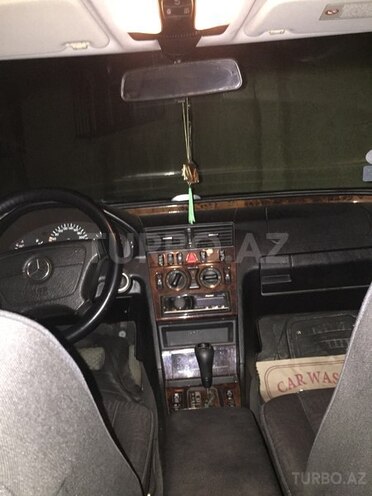 Mercedes C 240 1999, 272,000 km - 2.4 l - Bakı
