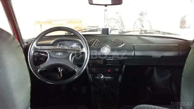 LADA (VAZ) 2106 1985, 350,000 km - 1.5 l - Salyan