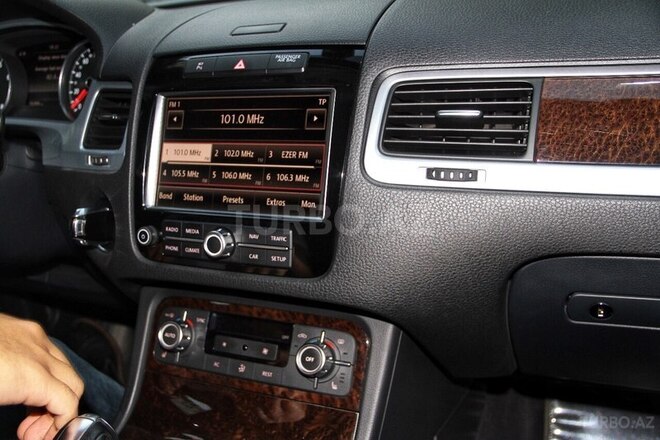 Volkswagen Touareg 2012, 80,000 km - 3.6 l - Bakı