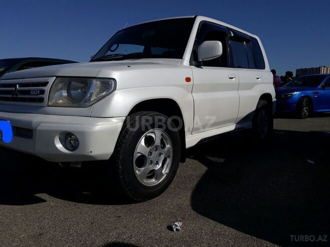 Mitsubishi Pajero io 1999, 188,000 km - 1.8 l - Bakı