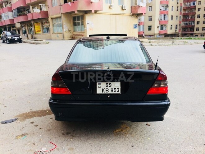Mercedes C 230 1999, 215,000 km - 2.3 л - Bakı