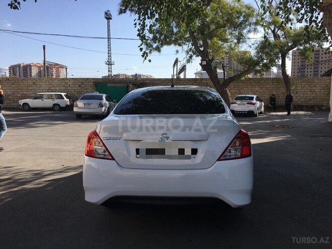 Nissan Sunny 2014, 39,000 km - 1.5 л - Bakı