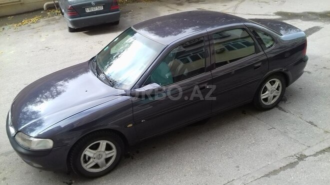 Opel Vectra 1997, 262,000 km - 1.8 l - Bakı
