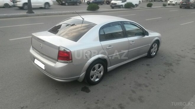 Opel Vectra 2003, 200,000 km - 2.2 l - Bakı