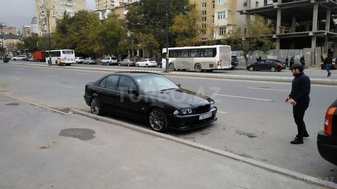 BMW 535 1998, 260,000 km - 3.5 l - Bakı