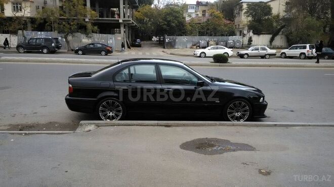 BMW 535 1998, 260,000 km - 3.5 l - Bakı