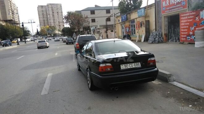 BMW 535 1998, 260,000 km - 3.5 l - Bakı