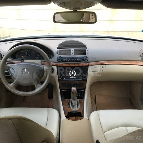 Mercedes E 240 2004, 23,000 km - 2.6 l - Bakı
