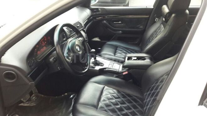BMW 530 2002, 230,000 km - 3.0 л - Bakı