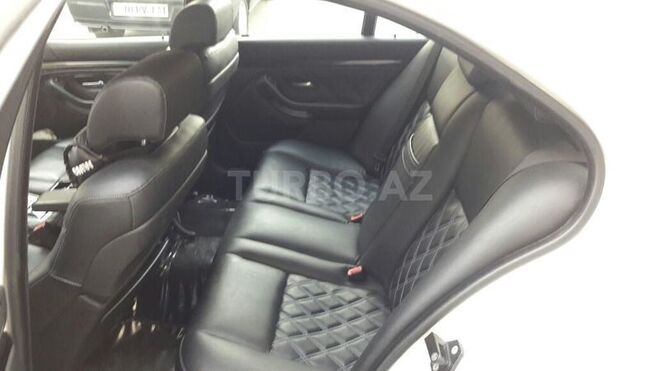 BMW 530 2002, 230,000 km - 3.0 л - Bakı