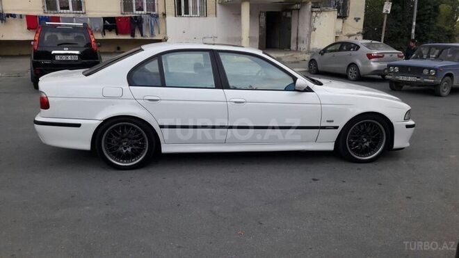 BMW 530 2002, 230,000 km - 3.0 л - Bakı