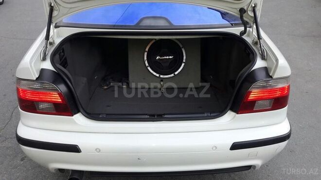 BMW 530 2002, 230,000 km - 3.0 л - Bakı