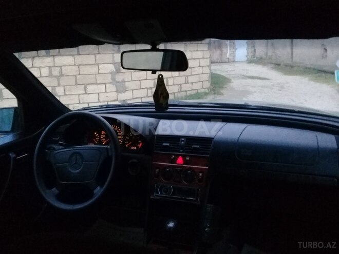 Mercedes C 180 1998, 235,800 km - 1.8 l - Sumqayıt
