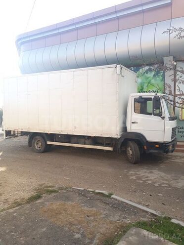Mercedes Atego 814 1998, 749,697 km - 4.5 l - Şamaxı