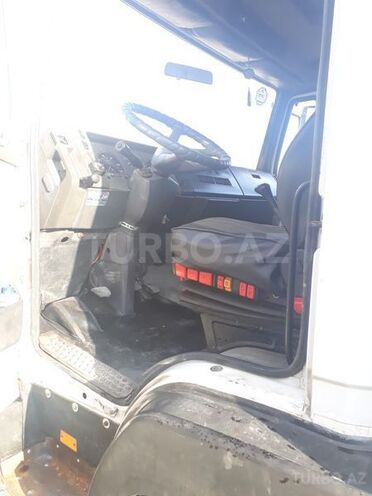 Mercedes Atego 814 1998, 749,697 km - 4.5 l - Şamaxı