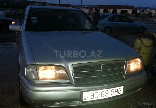 Mercedes C 180 1994, 423,000 km - 1.8 l - Şirvan