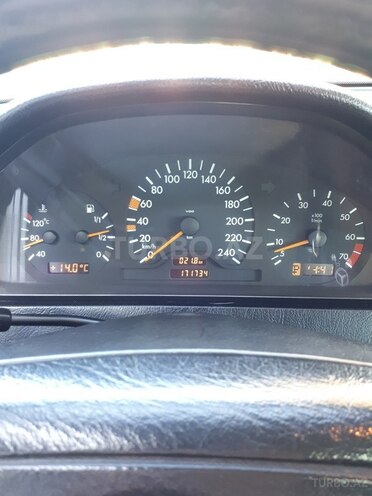 Mercedes C 200 2000, 170,000 km - 2.0 л - Gəncə
