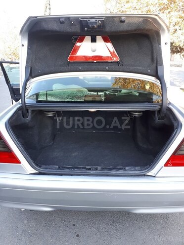 Mercedes C 200 2000, 170,000 km - 2.0 л - Gəncə
