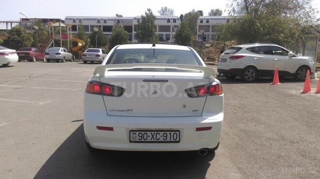 Mitsubishi Lancer 2010, 80,000 km - 2.0 l - Bakı