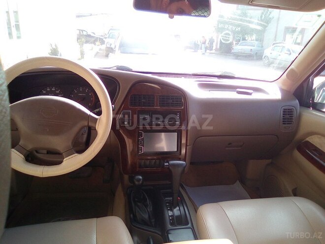 Nissan Pathfinder 1999, 381,000 km - 3.3 l - Bakı