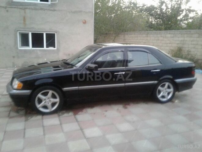 Mercedes C 230 1999, 210,000 km - 2.3 l - Bakı
