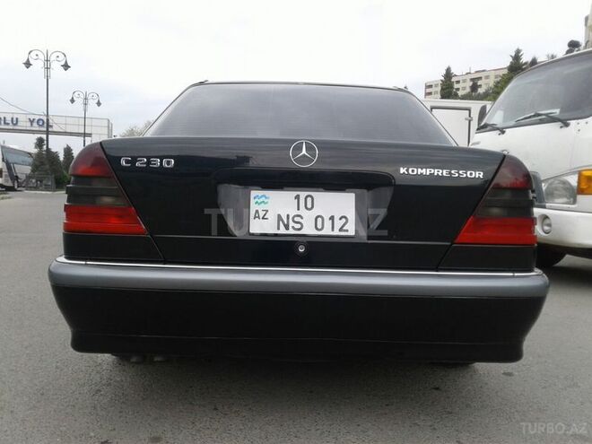 Mercedes C 230 1999, 210,000 km - 2.3 l - Bakı