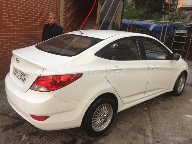 Hyundai Accent 2012, 87,000 km - 1.4 л - Bakı