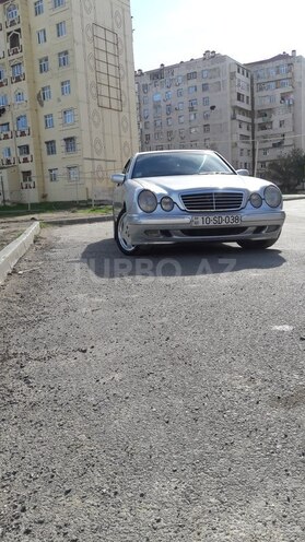 Mercedes E 320 1999, 265,000 km - 3.2 l - Bakı
