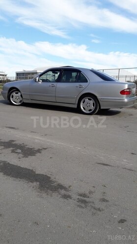 Mercedes E 320 1999, 265,000 km - 3.2 l - Bakı