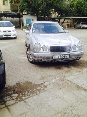 Mercedes E 200 1996, 345,000 km - 2.0 l - Bakı