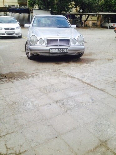 Mercedes E 200 1996, 345,000 km - 2.0 l - Bakı
