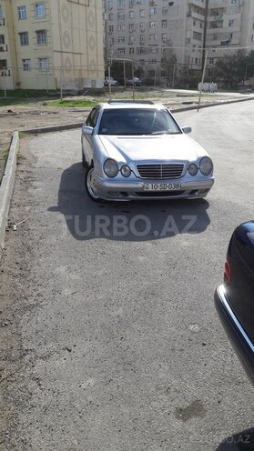 Mercedes E 320 1999, 265,000 km - 3.2 l - Bakı