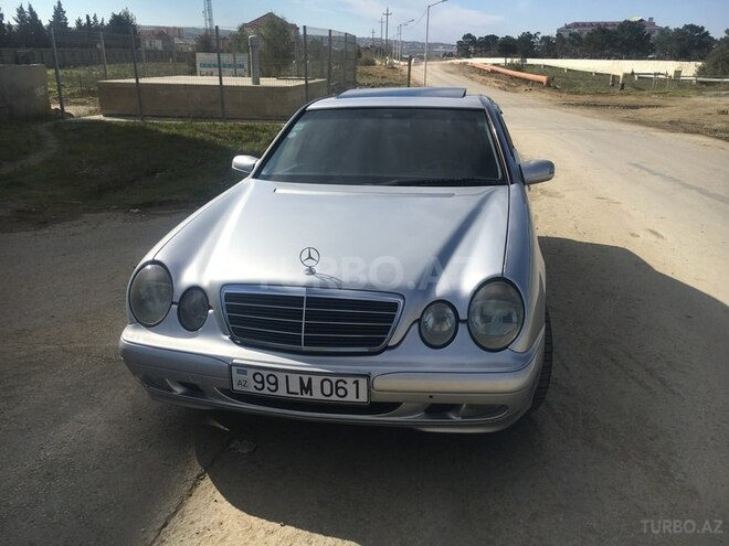 Mercedes E 220 1999, 287,659 km - 2.2 l - Bakı