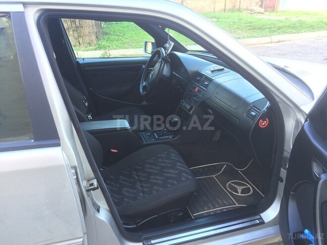 Mercedes C 280 1999, 257,457 km - 2.8 l - Bakı