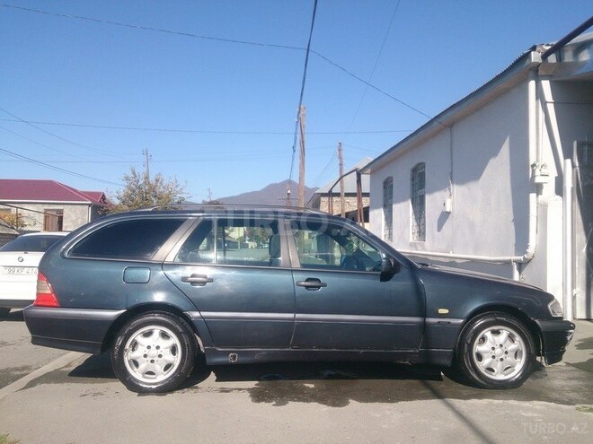 Mercedes C 180 1998, 280,000 km - 1.8 л - Qax