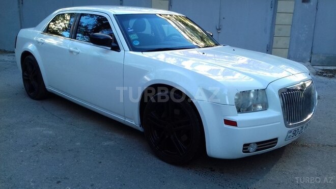 Chrysler 300C 2005, 100,000 km - 2.7 л - Bakı
