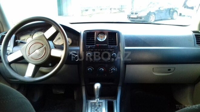 Chrysler 300C 2005, 100,000 km - 2.7 л - Bakı