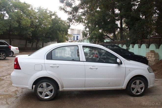 Chevrolet Aveo 2010, 100,000 km - 1.4 л - Bakı