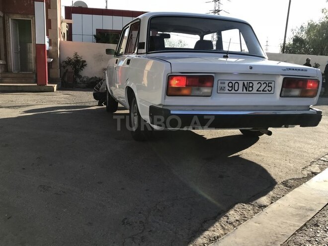 LADA (VAZ) 2107 2011, 28,995 km - 1.6 l - Yevlax