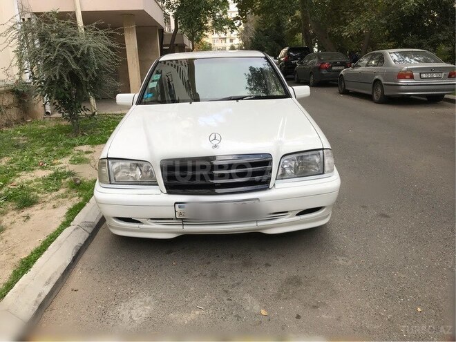 Mercedes C 200 1998, 331,000 km - 2.0 л - Bakı