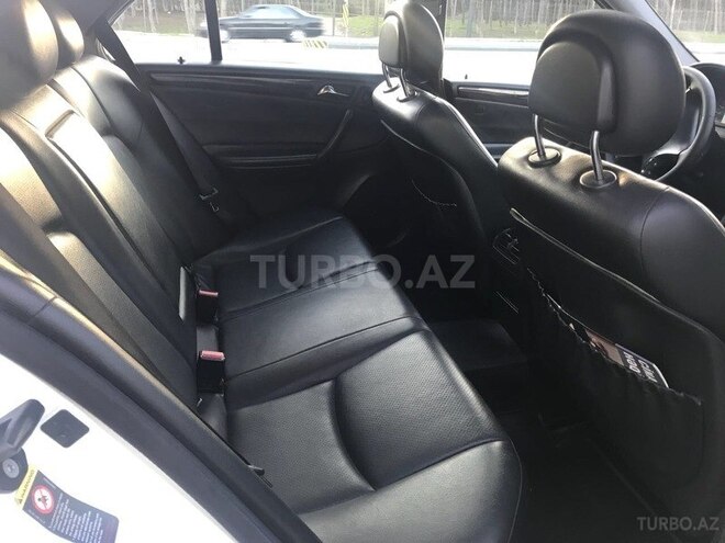Mercedes C 240 2003, 288,000 km - 2.6 l - Bakı