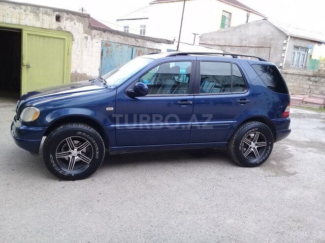 Mercedes ML 320 2000, 222,000 km - 3.2 l - Bakı